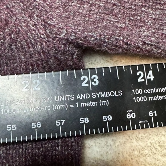 Wool Men’s XL V Crew Neck Pullover Sweater Plum Sweatshirt EUC Joseph Abboud - Picture 6 of 10